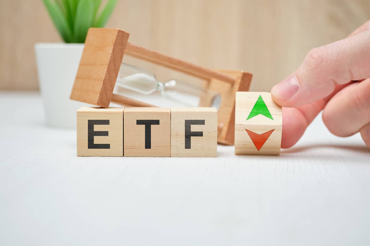 ETF: overview, advantages and disadvantages and how to start it
